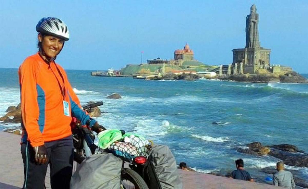 Solo traveller: Mumbai girl cycles from Panvel to Kanyakumari covering 1800 kms